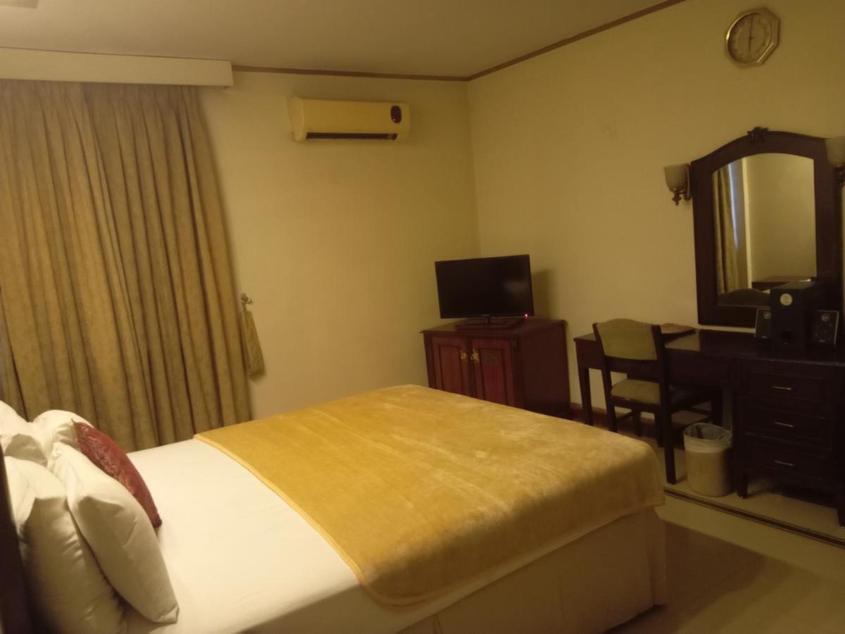 Hotel Shalimar Rawalpindi Esterno foto